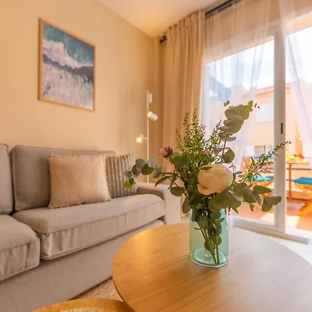 Apartamento 1a Linea Playa, Balcon & Piscina