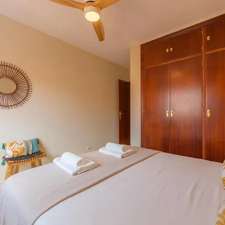 Apartamento 1a Linea Playa, Balcon & Piscina Tarifa