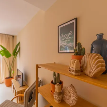 Apartamento 1a Linea Playa, Balcon & Piscina Tarifa