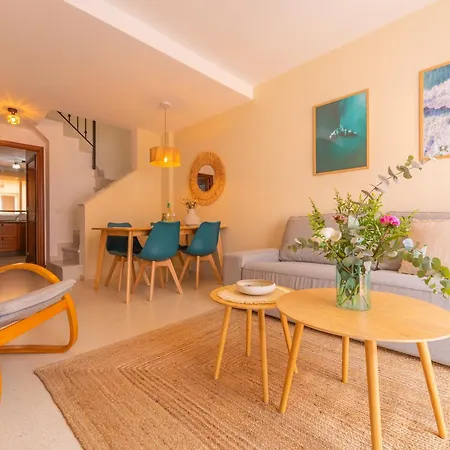 1a Linea Playa, Balcon & Piscina Apartman *