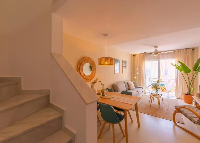 Apartman 1a Linea Playa, Balcon & Piscina *