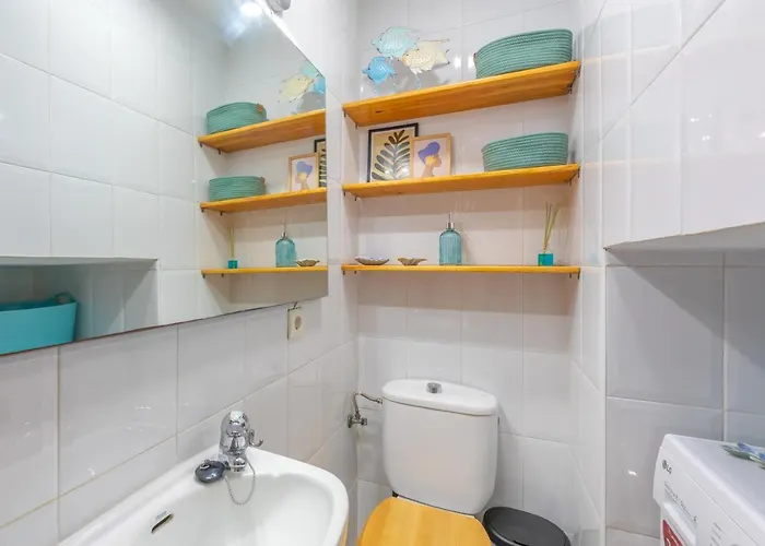 Apartman 1a Linea Playa, Balcon & Piscina