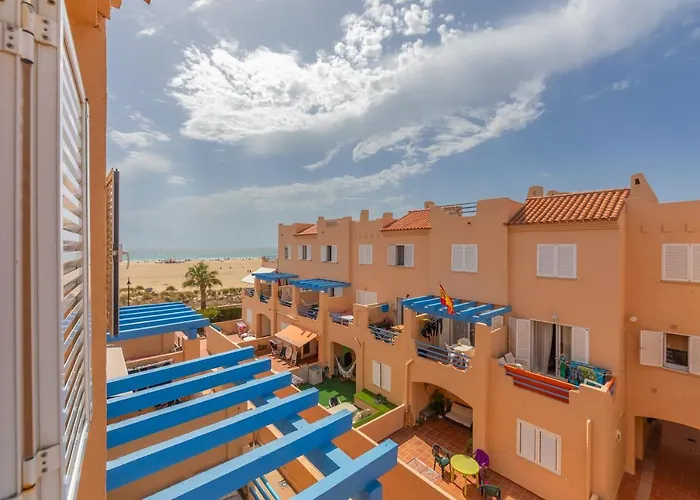 Apartman 1a Linea Playa, Balcon & Piscina *