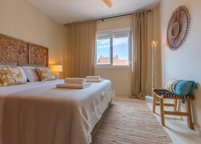 1a Linea Playa, Balcon & Piscina Apartman *